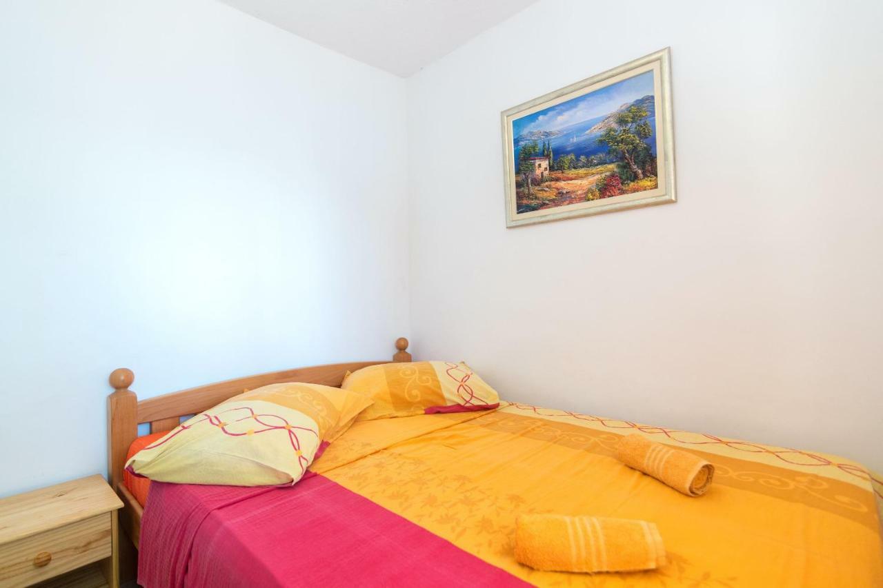 Apartments Robinzon Petar Gdinj 外观 照片