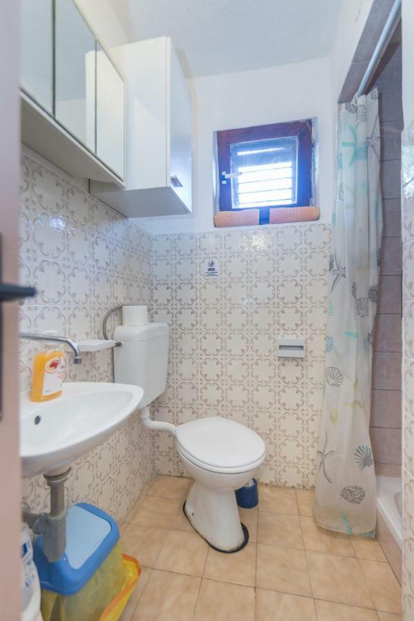 Apartments Robinzon Petar Gdinj 外观 照片