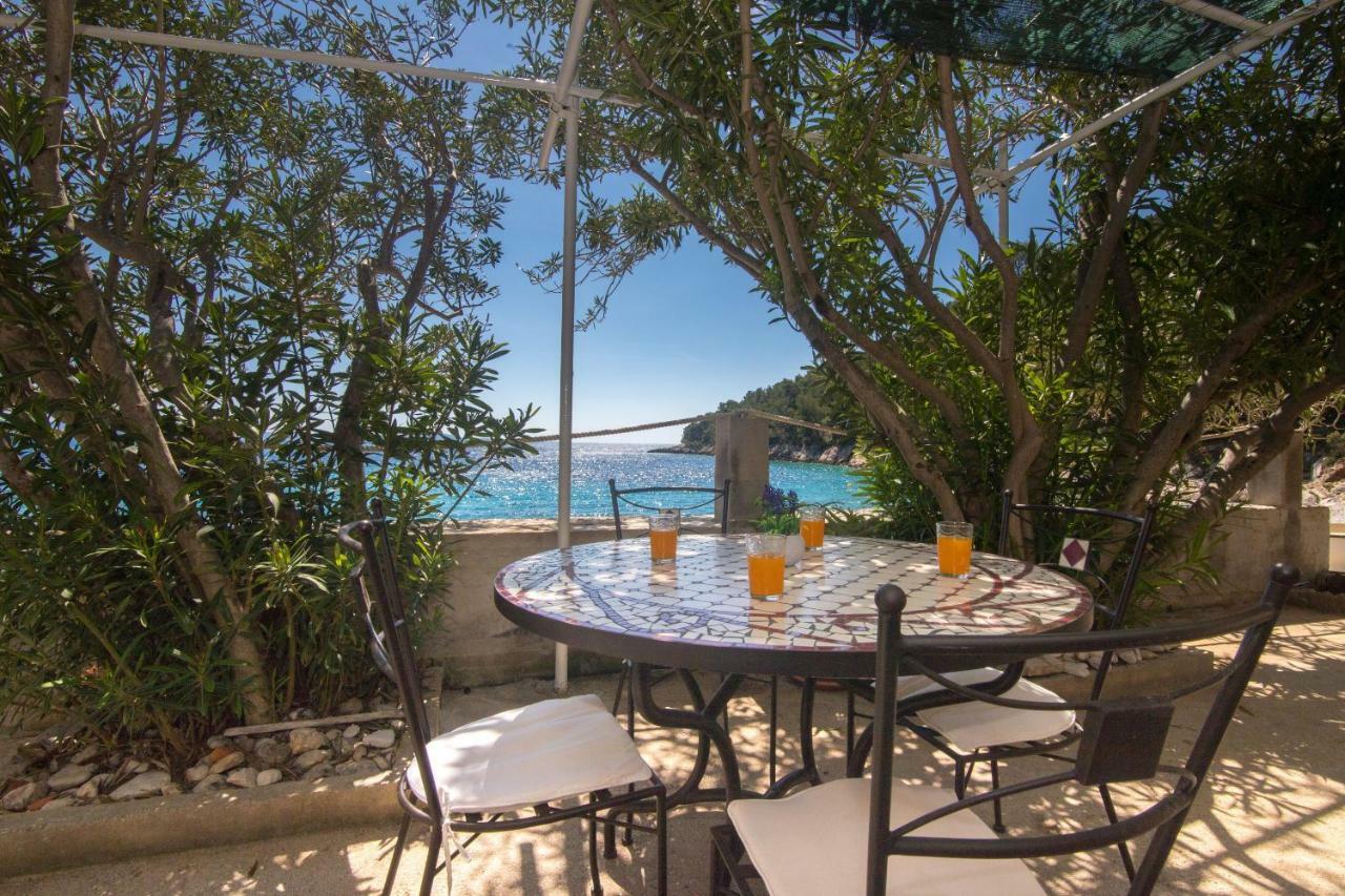 Apartments Robinzon Petar Gdinj 外观 照片